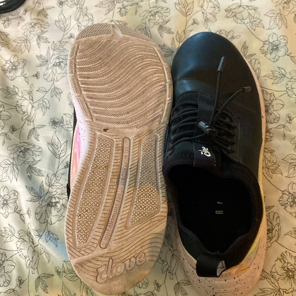 NEW Clove 8.5Women-7Men]Black Holographic
2022 Birthday Limited Edition Sneakers - Picture 3 of 8